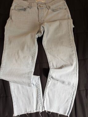 Levi's Light Wash Straight Leg Women's Jeans